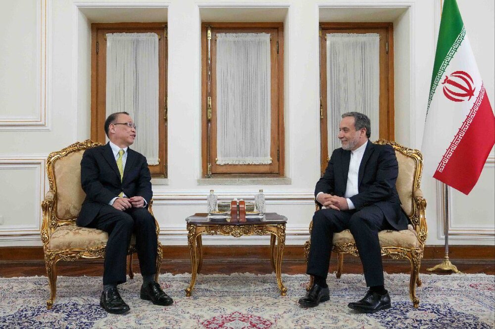 ایران از رایزنی با ژاپن در مورد روابط دوجانبه و مسائل بین المللی استقبال می کند
