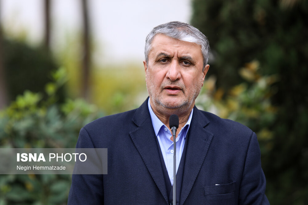 اسلامی: پروژه نیروگاه هسته ای با ظرفیت 20000 مگاوات در حال انجام است.